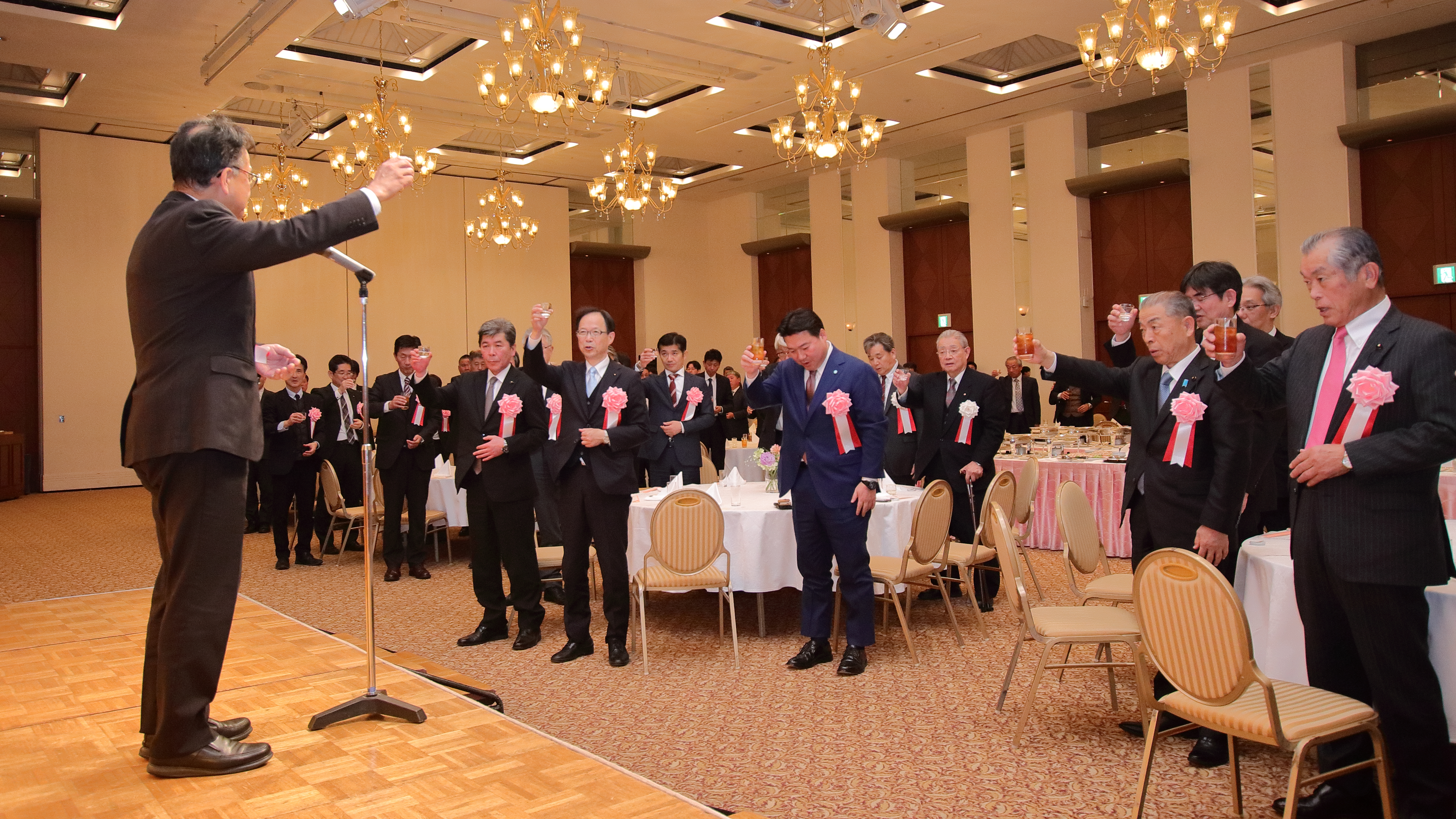 建設５団体が新年互礼会