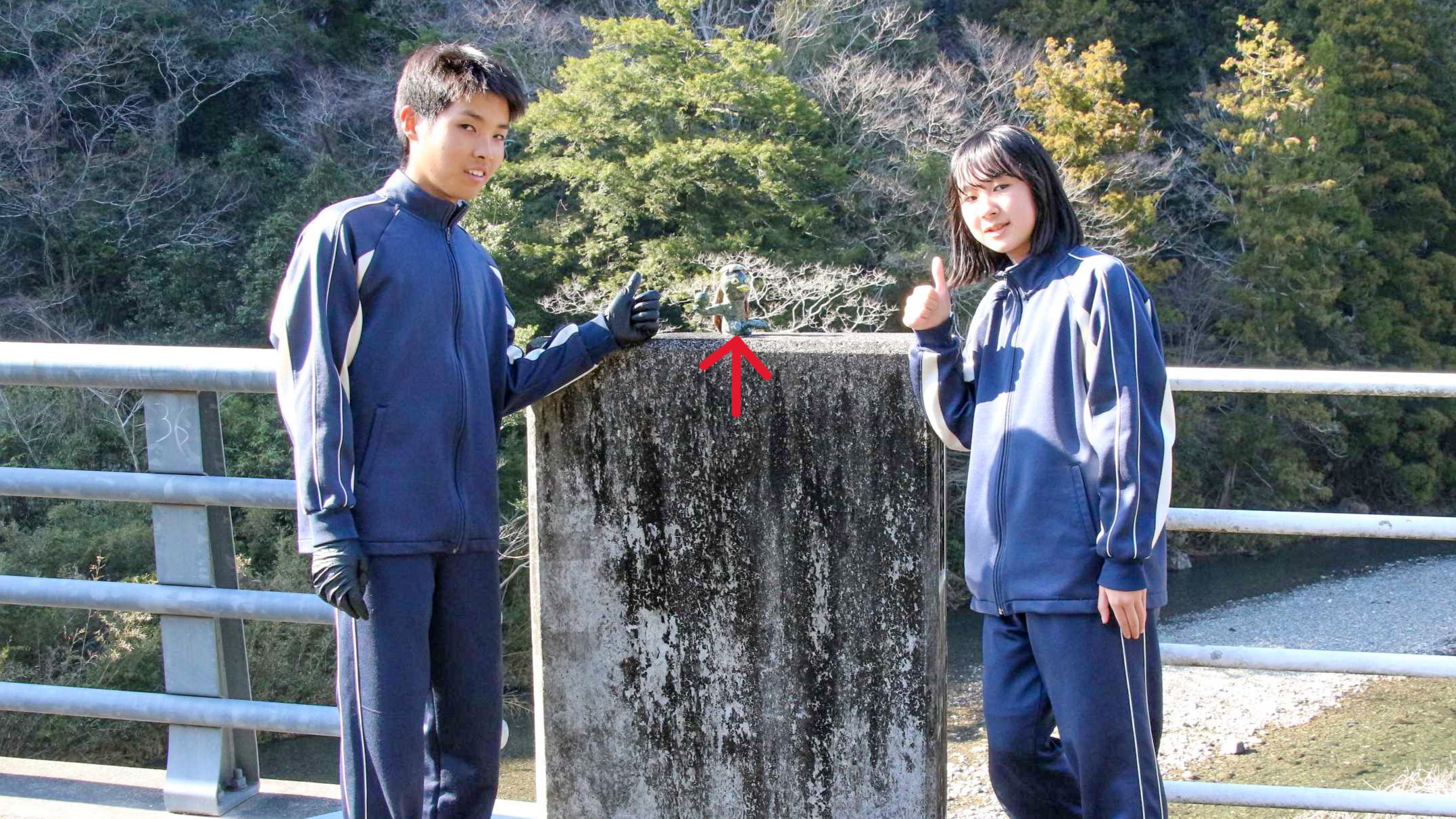 本匠中生徒が三重弥生線の前高橋にカッパ像設置