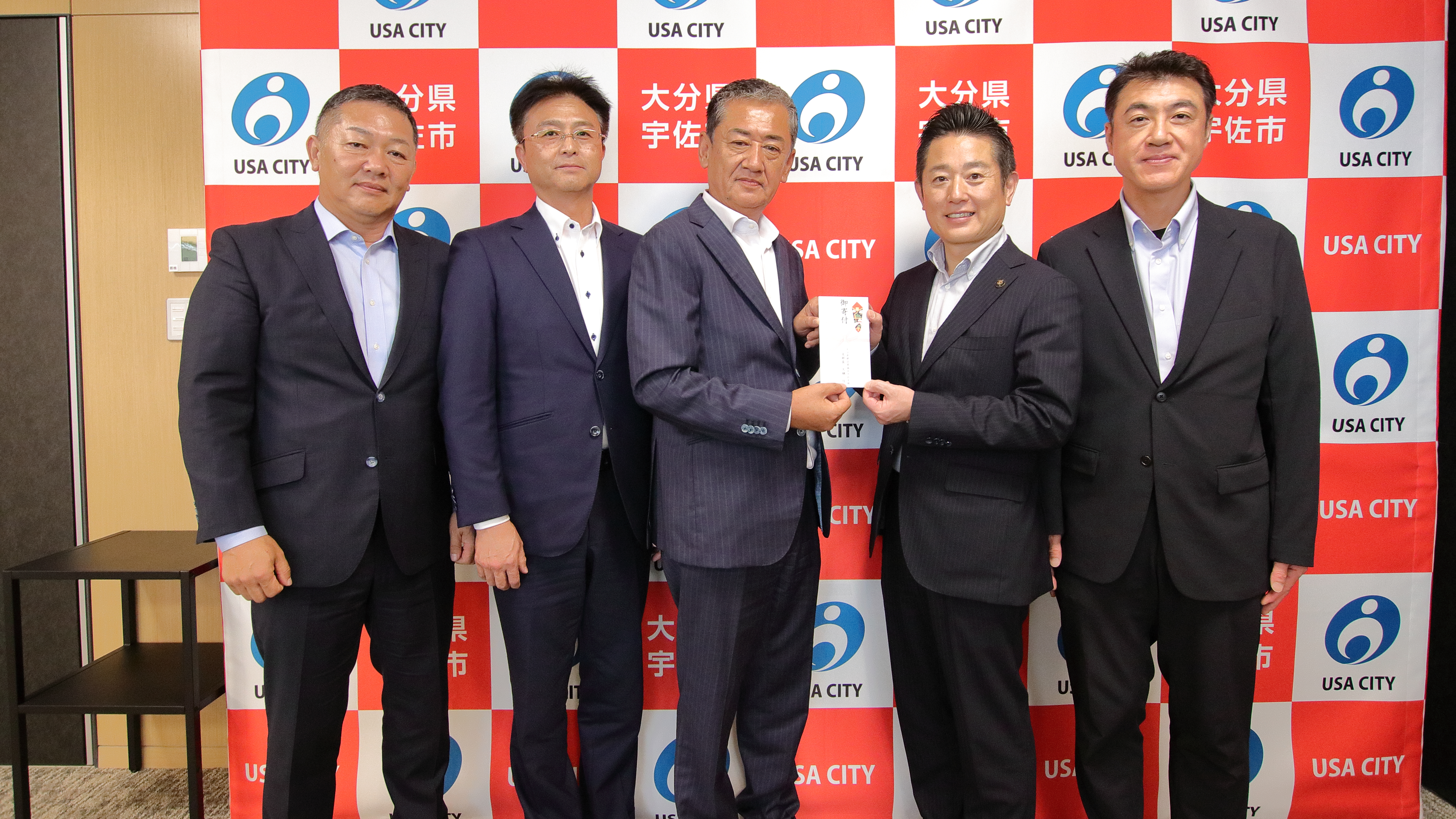 宇佐支部がチャリティゴルフの益金を宇佐市へ寄付