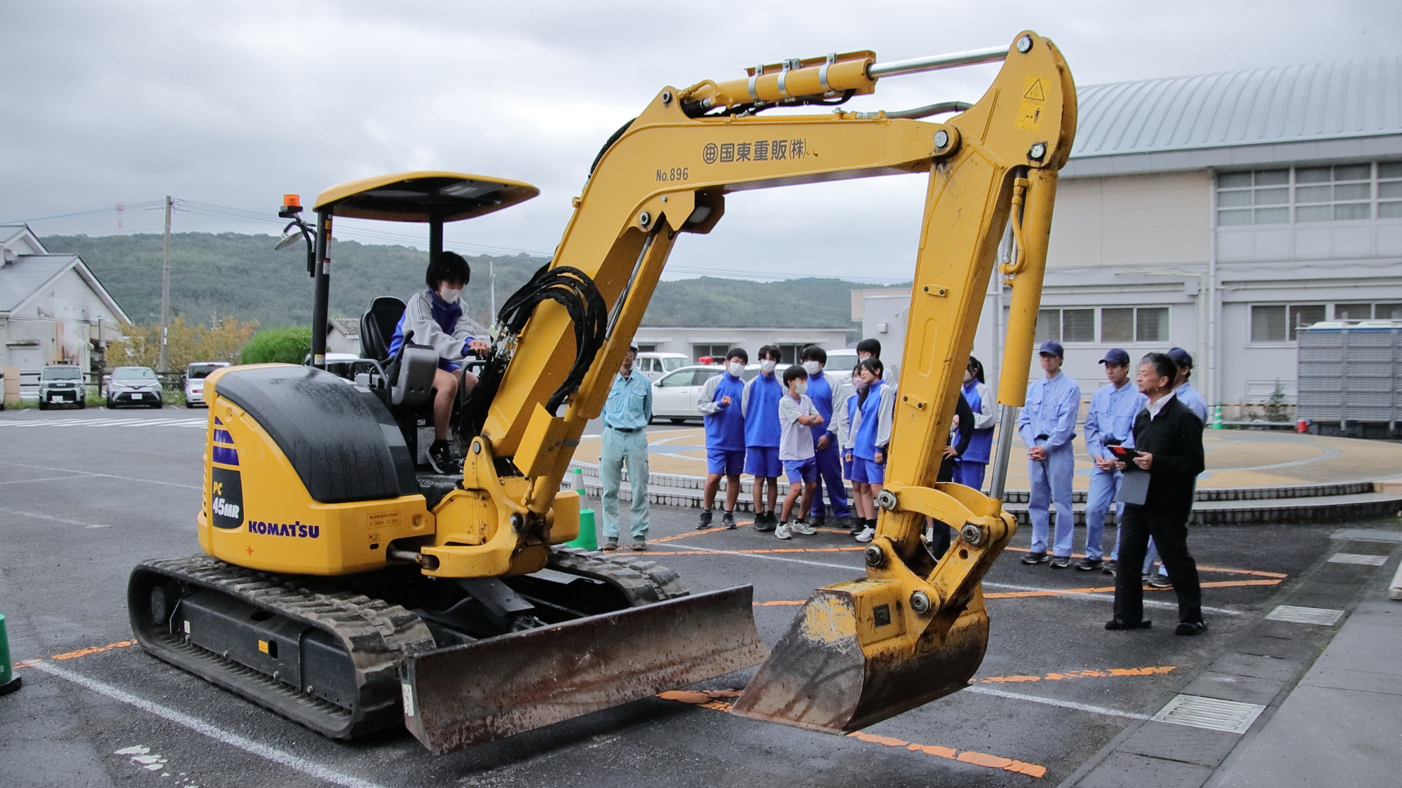 安岐中学校で土木未来教室
